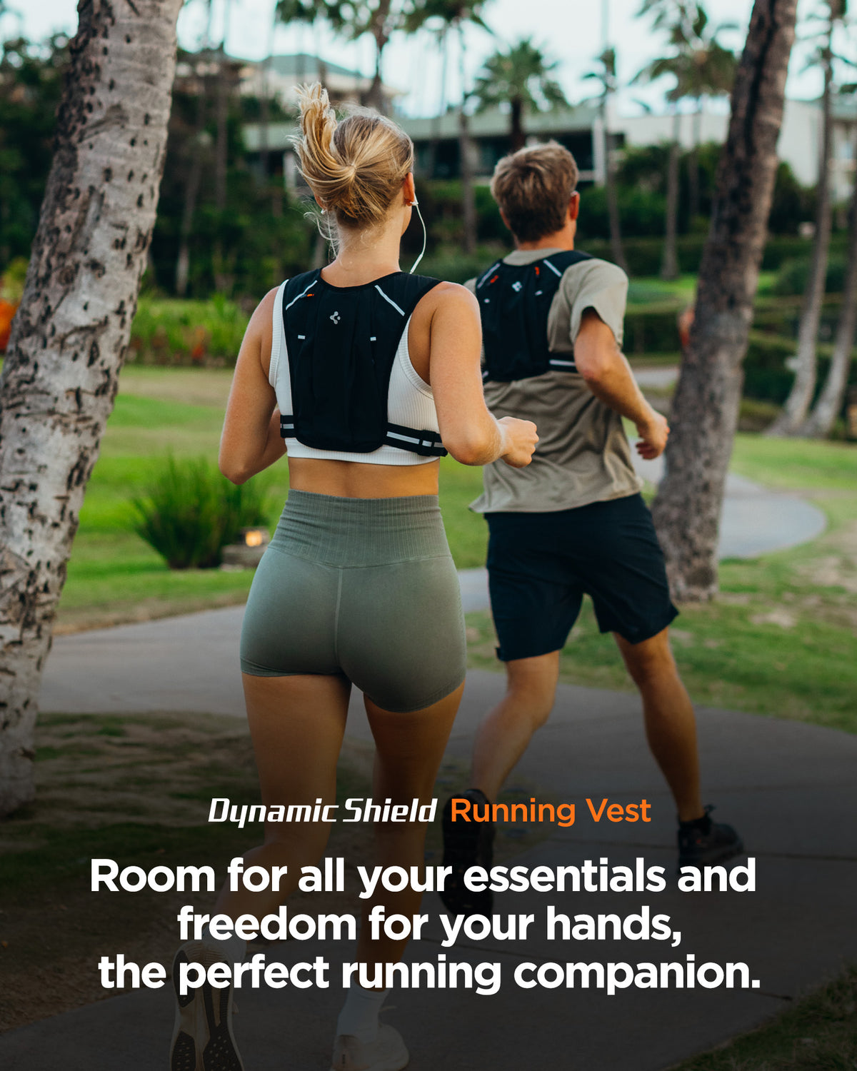 AMP07603 - Dynamic Shield™ Running Vest | A720 M-L in Black showing the room for all your essentials and freedom for your hands, the perfect running companion