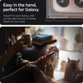 ACS01391 - Galaxy Note 20 Ultra Rugged Armor Case in matte black easy in the hand perfect for galaxy. Snug fit for your galaxy, with just the right amount of added depth for your hand.