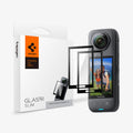 AGL09309 - X4 Insta360 Glas.tR SLIM in Black showing 2 screen protector hovering in front of the device and beside is the packaging